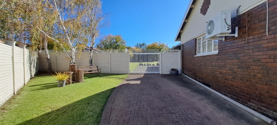 4 Bedroom Property for Sale in Morelig Free State